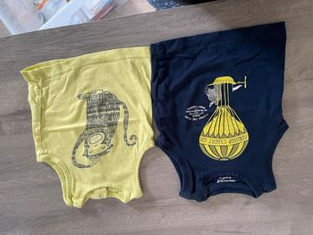 Lot de 2 marcel taille 6 mois