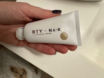 Crème illuminatrice