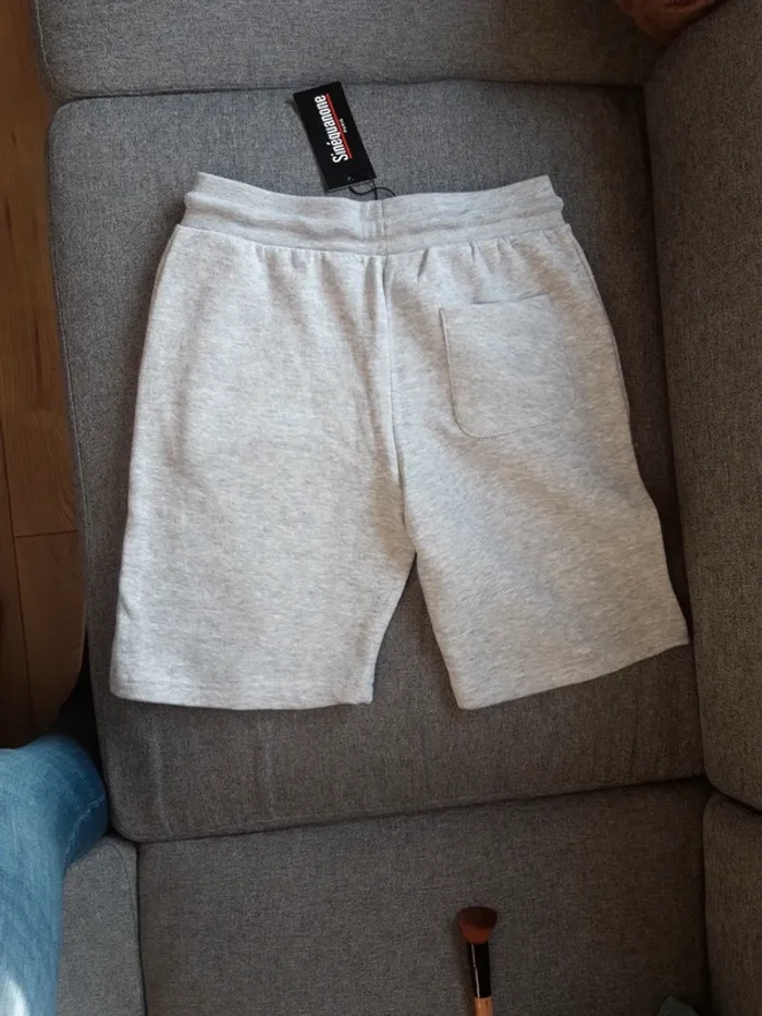 Short gris chiné - photo numéro 5