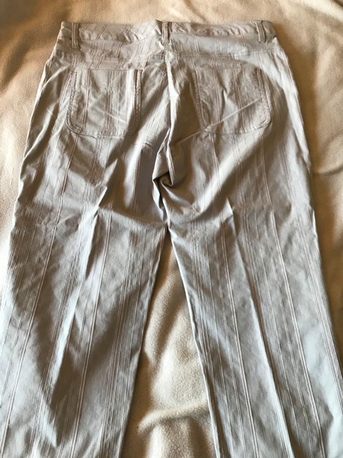 pantacourt Gémo gris liseré rose - photo numéro 4