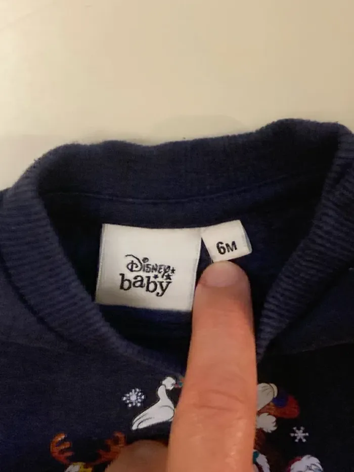 Pull hiver disney baby marine 6 Mois - photo numéro 5