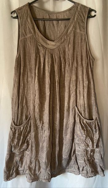 Robe courte effet froissé marron