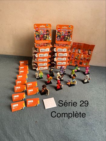 Série lego 71052 complète 12 minifigurine différentes + socles+ livrets et boîtes