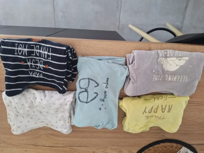 Lot 5 pyjama 24 mois
