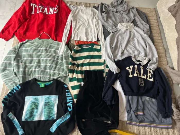 Grand lot de vêtements hiver  12 ans - photo numéro 4