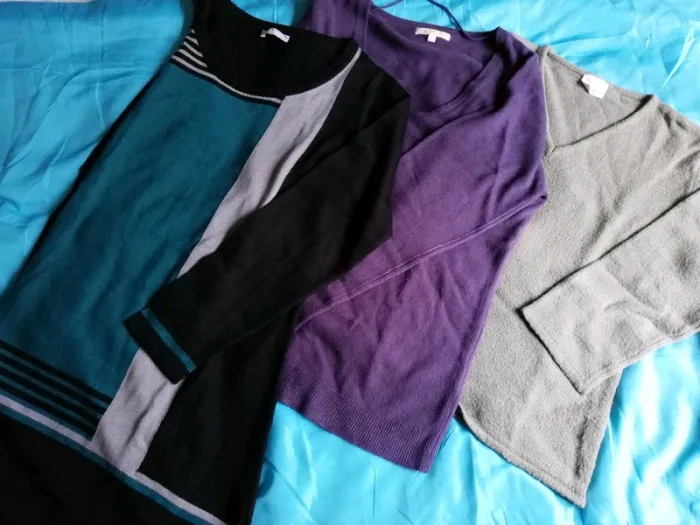 Lot de pulls et gilets femme - photo numéro 3
