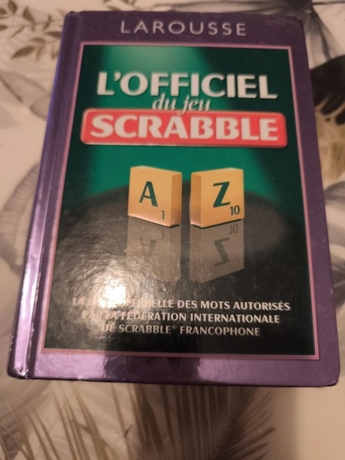 Livre l'officiel du jeu Scrabble