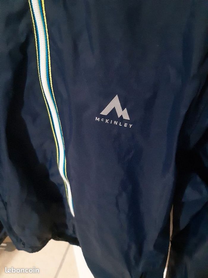 Veste de pluie / coupe-vent bleu marine / 10 ans / MC Kinley - photo numéro 2