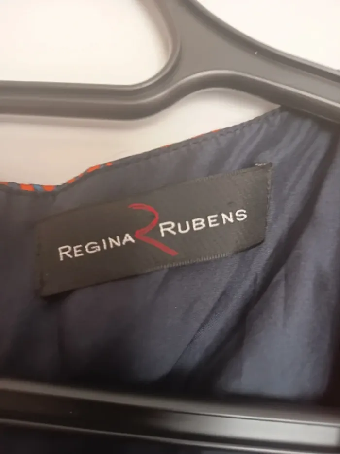 Robe Regina Rubens taille 42 - photo numéro 3