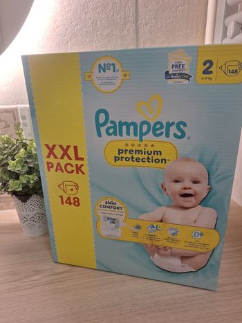 148 couches Pampers Premium Protection taille 2 4-8kg carton neuf
