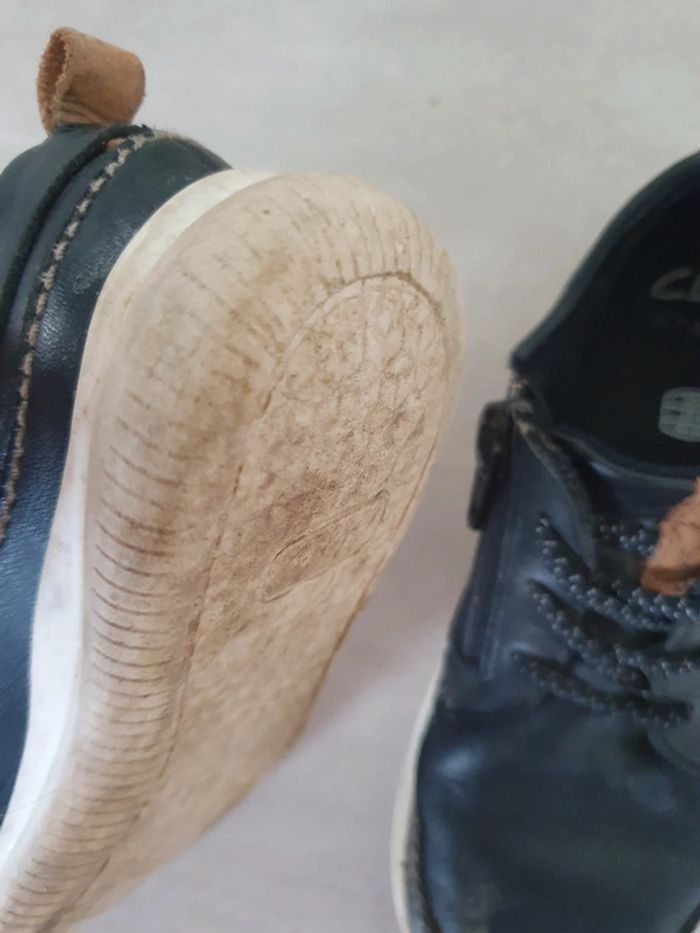 Chaussures pied fin taille 28 - photo numéro 4