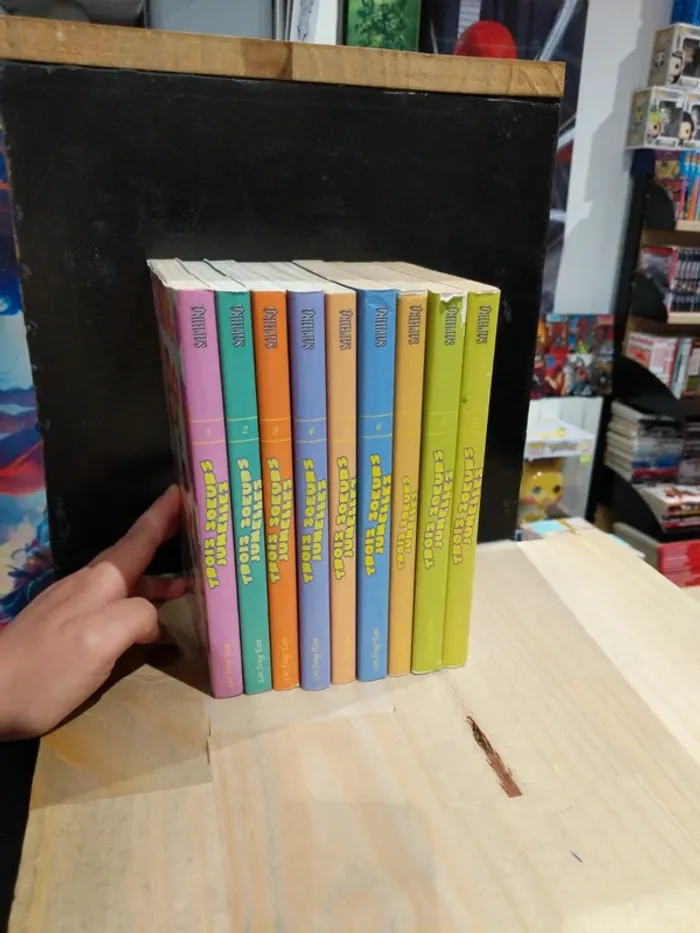 Trois sœurs jumelles – Tomes 1 à 9 - photo numéro 2