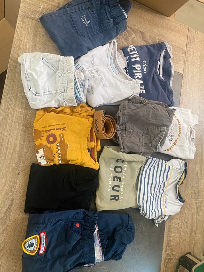 Lot de vêtement garçon 24mois