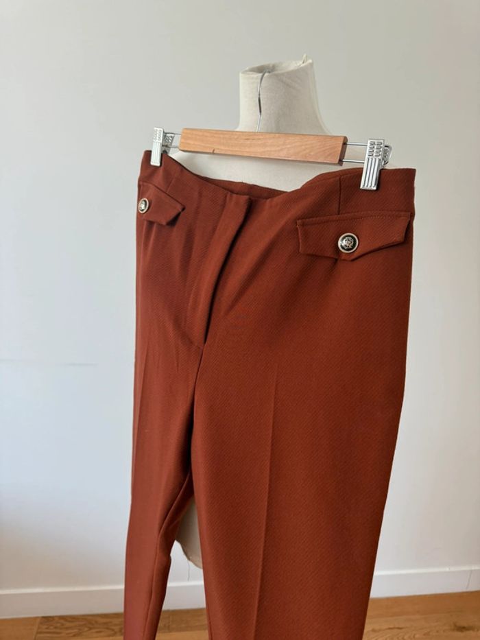 Jolie pantalon classe 40/L - photo numéro 3