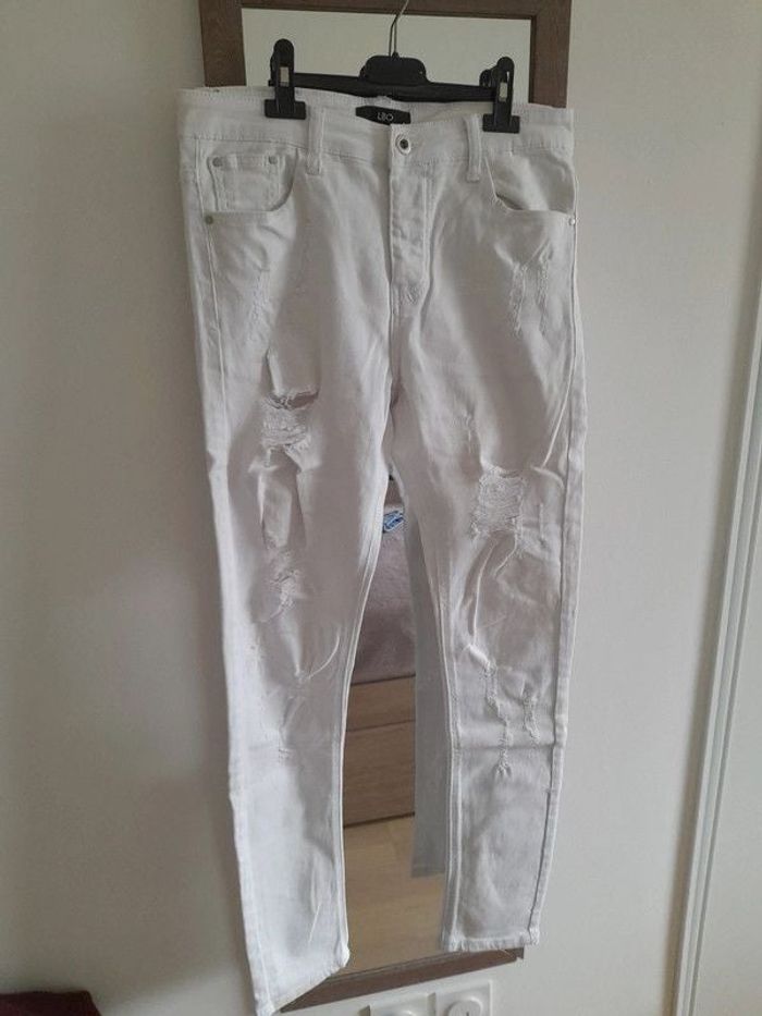 Jeans troué taille 42 LBO