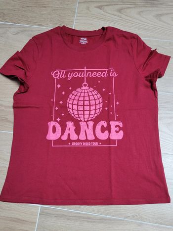 T shirt dance