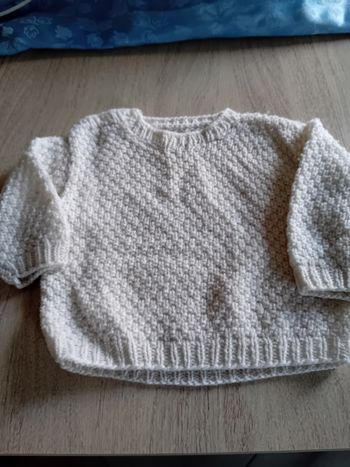 Pull tricoté main