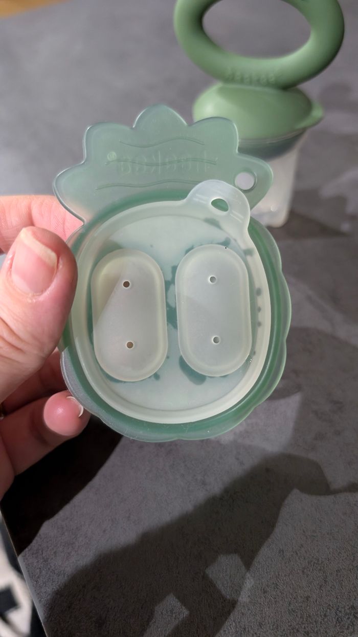 Grignoteuse Haakaa avec moule - photo numéro 2