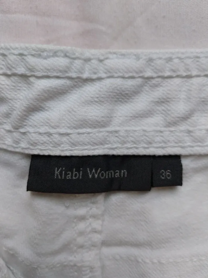 Joli jean femme T36 blanc Kiabi - photo numéro 3