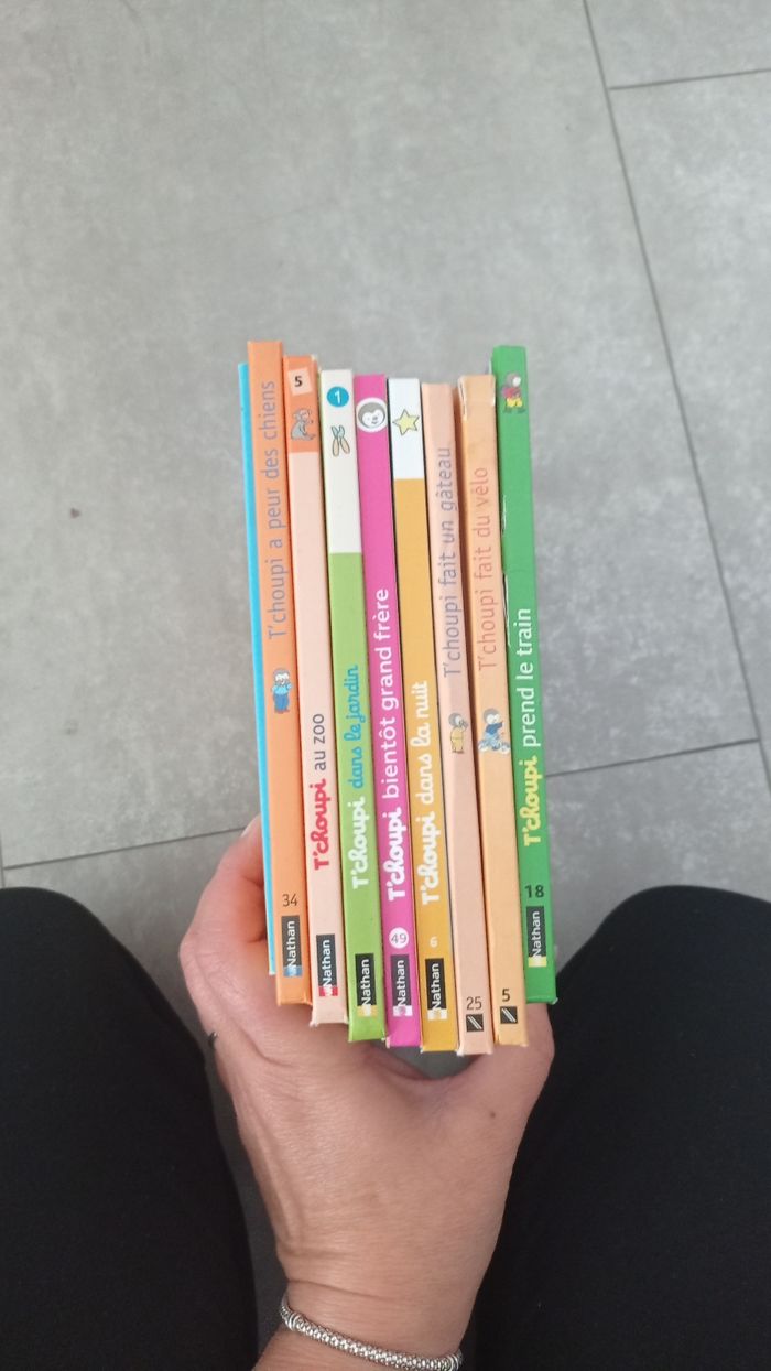 Livre T'choupi bien lire l'annonce - photo numéro 2