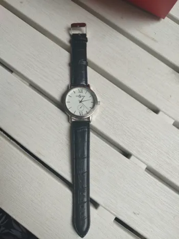 Montre Steltman noir et argenté