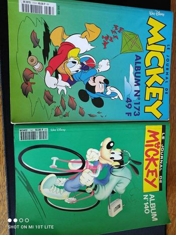 Lot de deux Livre Mickey