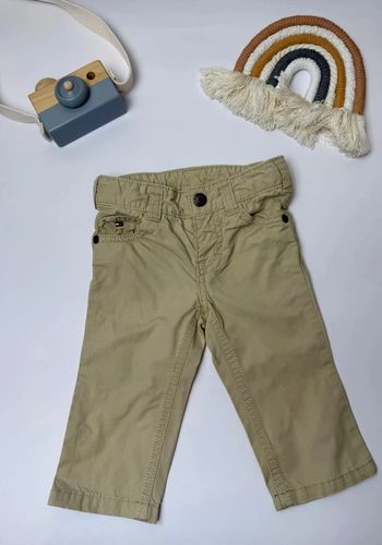 Pantalon Tommy Hilfiger bébé garçon beige 6-9 mois beige coupe regular parfait état