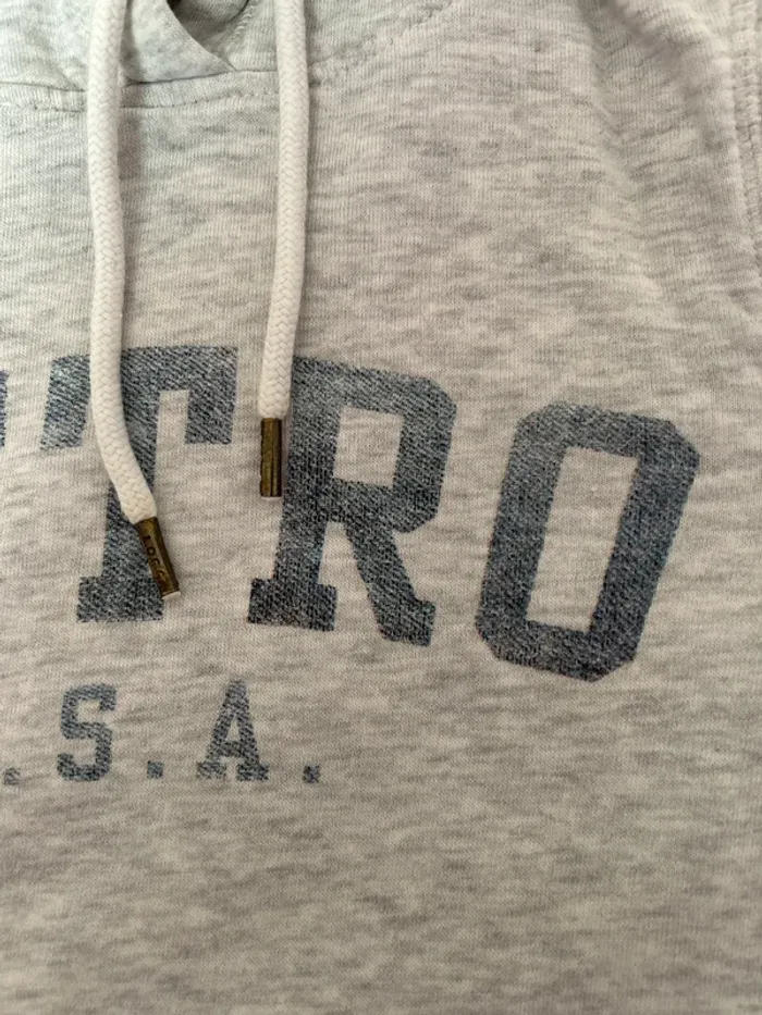 Sweat à capuche gris - photo numéro 4