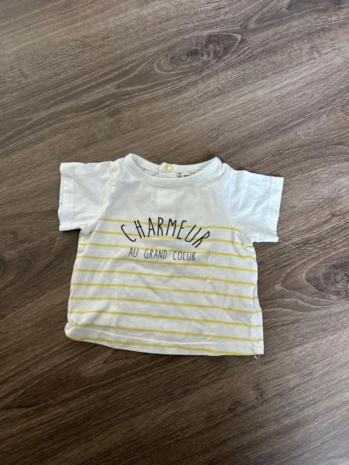 T-shirt bébé