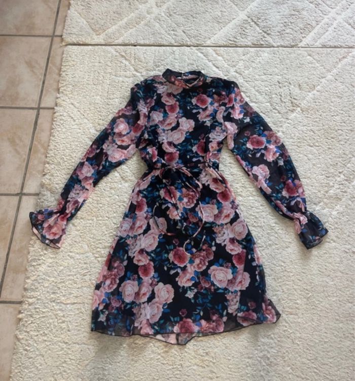 Robe occasion femme taille 36 (s) - photo numéro 4