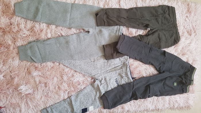 Lot joggings garçon 7 ans - photo numéro 4