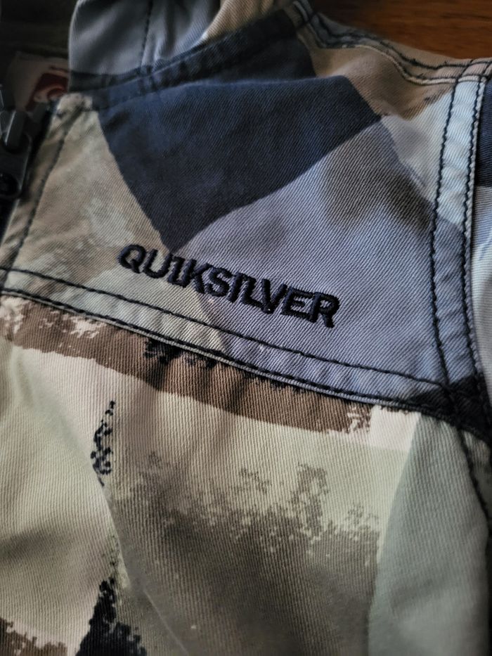 Veste Quiksilver 2 ans stylée - photo numéro 3