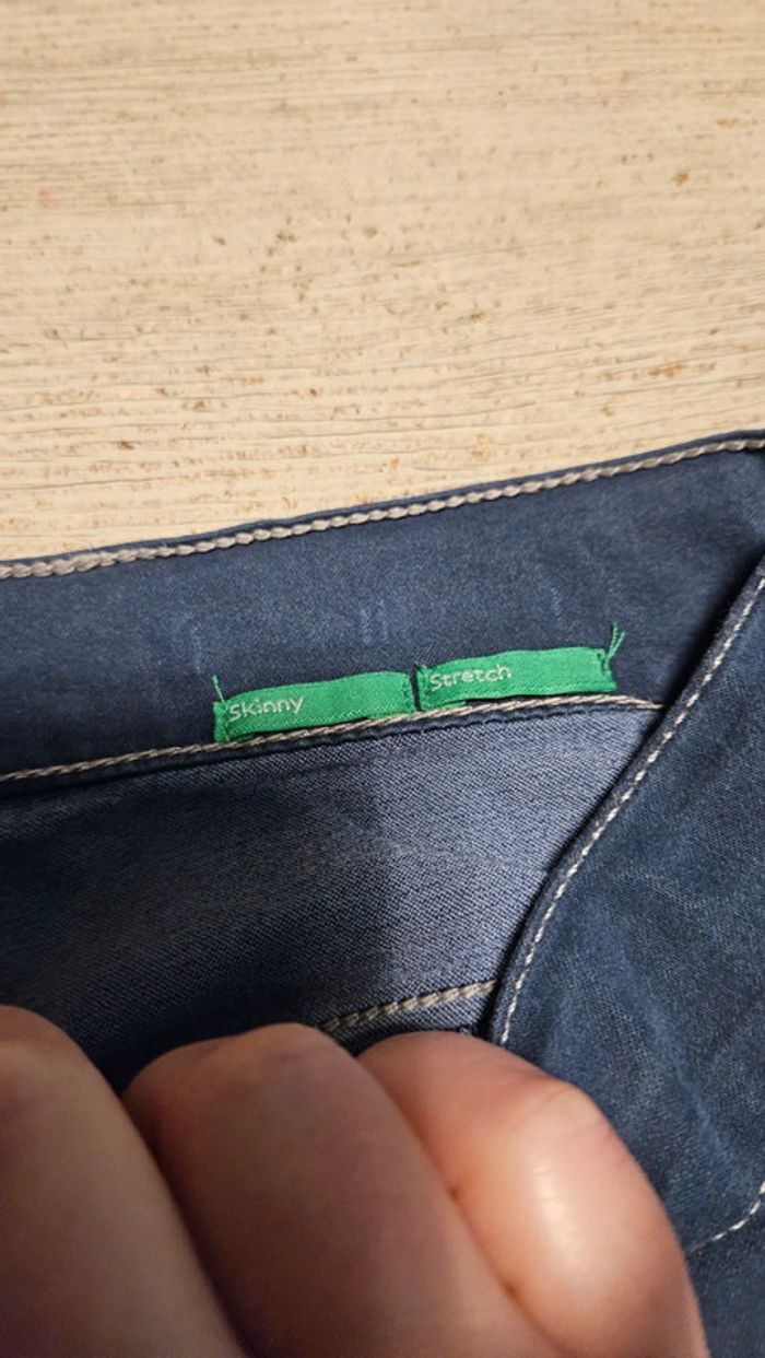 Pantalon bleu tirant sur le mauve, skinny stretch, Benetton, taille 11/12 ans, très peu mis - photo numéro 9