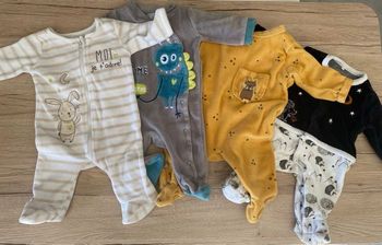 Lot de 7 grenouillères matière peau de pêche