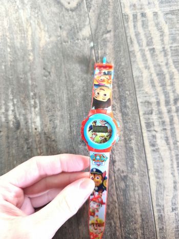 Petite montre Pat patrouille.