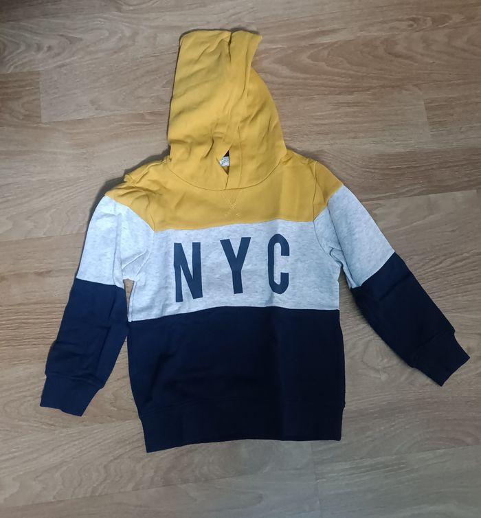 Sweat à capuche H&M 4-6 ans