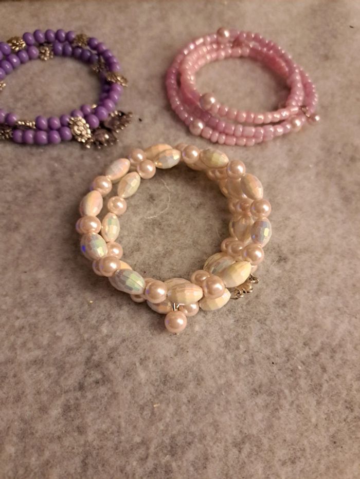 Lot de bracelets double rang blanc violet et rose - photo numéro 5