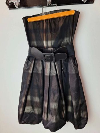 Robe  bustier noire  et  dorée  taille M Zara