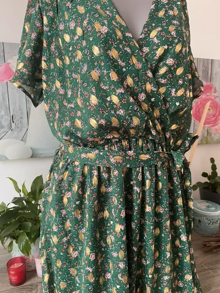 Magnifique robe longue effet feuilles d’or en excellent état en M 38 - photo numéro 5