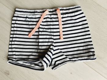 Vêtement fille short rayé Okaïdi 3 ans