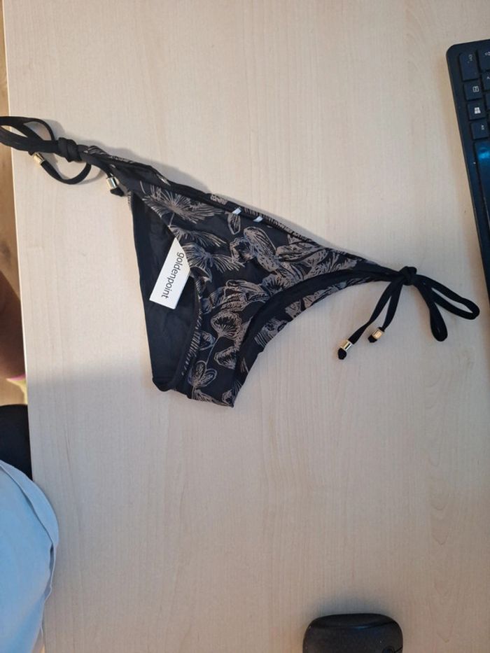 Bas de maillot de bain double face taille S - photo numéro 2