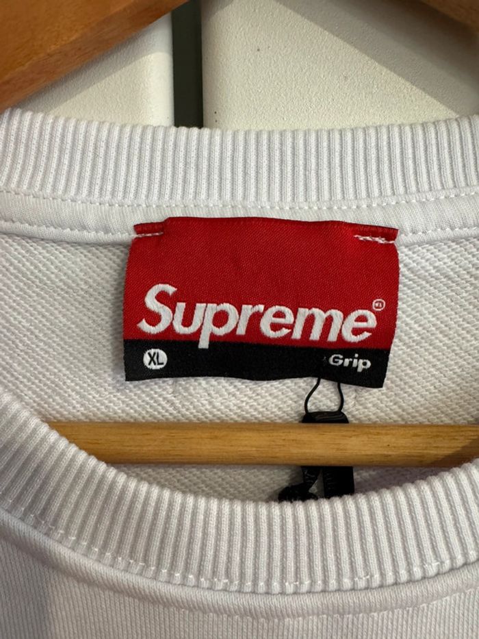 Pull / Sweat blanc Supreme Taille XL - photo numéro 4