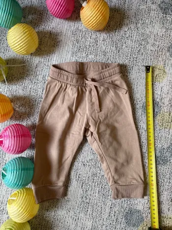 Jogging H&M beige 4-6 mois