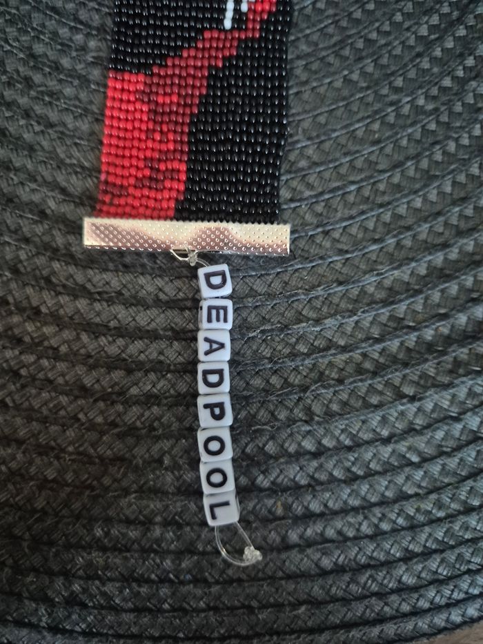 Marque page Deadpool - photo numéro 2