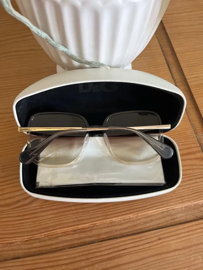 Lunettes de soleil femme - photo numéro 3