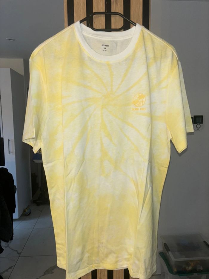 TEE shirt homme taille M neuf jamais porté