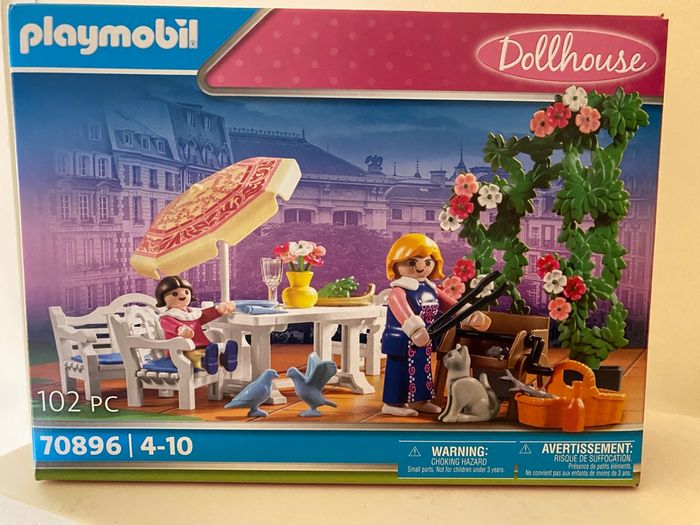 Playmobil dollhouse 70896