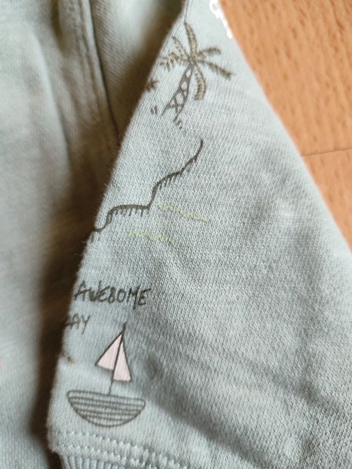 Sweat Neuf Aloha Kiabi en 9M - photo numéro 5