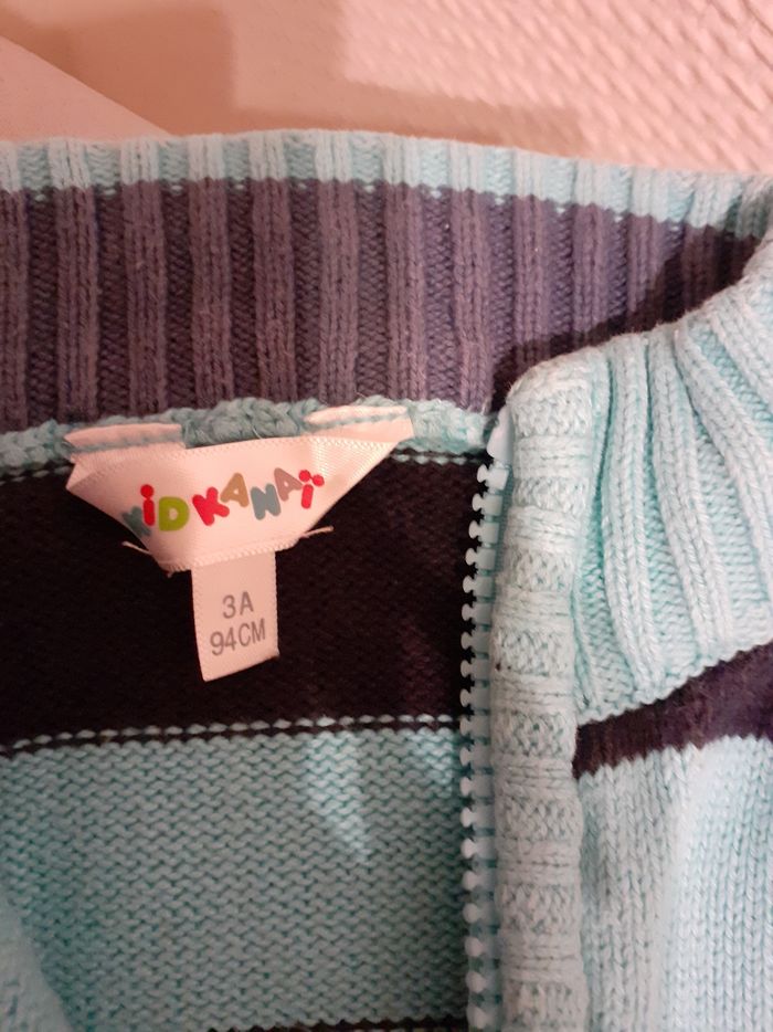 Gilet zippé - photo numéro 2