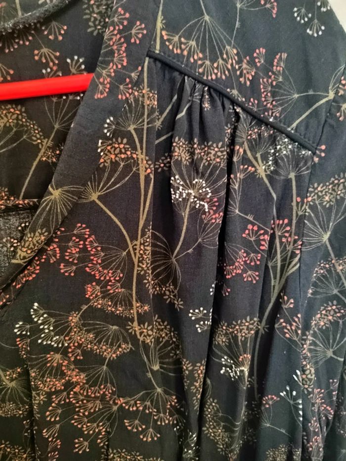 Blouse noire à fleurs taille XL - photo numéro 2